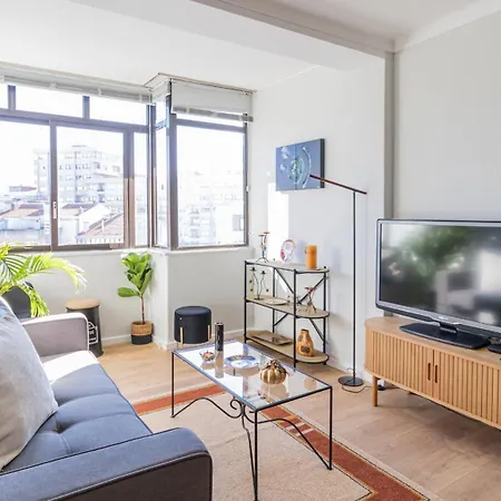 Terrace Apartment *
