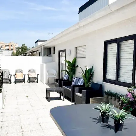 Terrace Apartment *